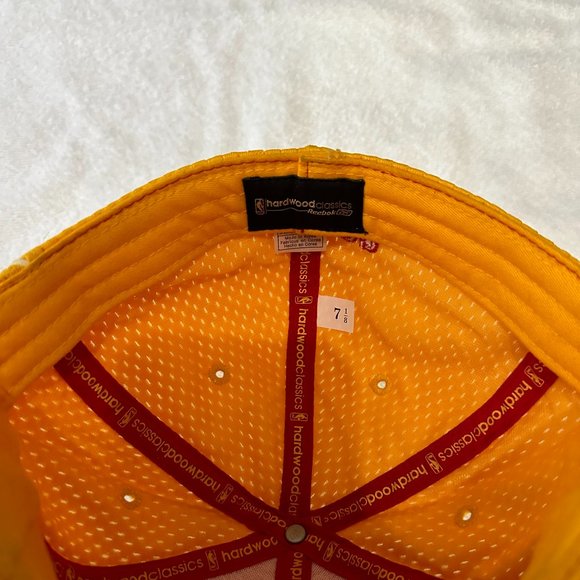 NEW Houston Rockets NBA Reebok Jersey Mesh Tonal Fitted Cap 7 1/8 - Picture 7 of 7